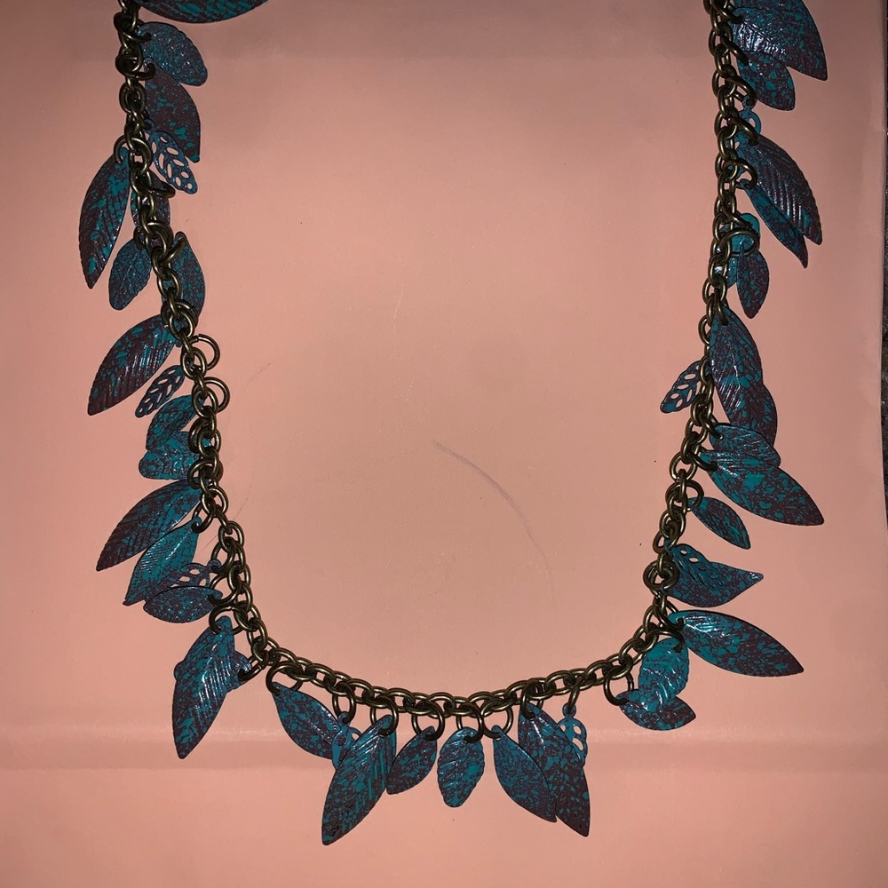 Leaf necklace